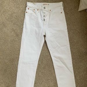 Levi’s wedgie straight white jeans - size 26